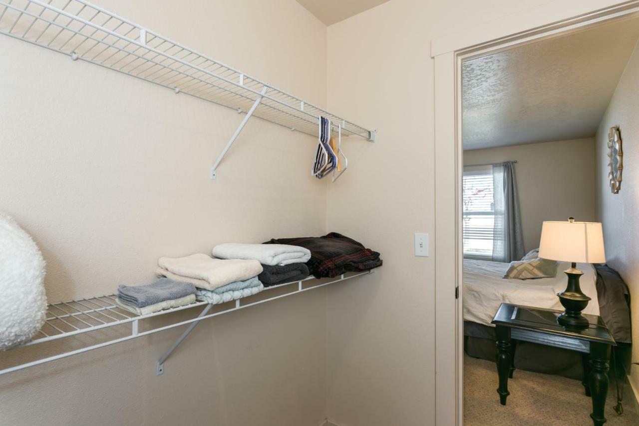 Gray Cloud Townhomes Meridian Esterno foto